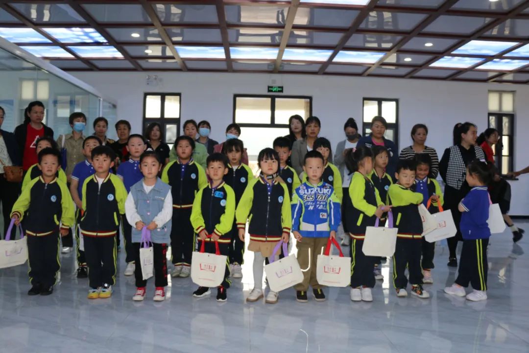 /gb2312/xianqugonghui/14106.html